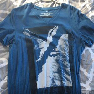 American eagle v neck M